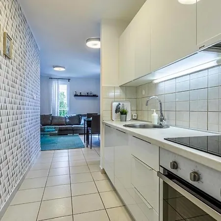 Adria Garden Apartment