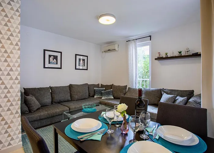 Adria Garden *