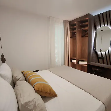 Aurea Apartament