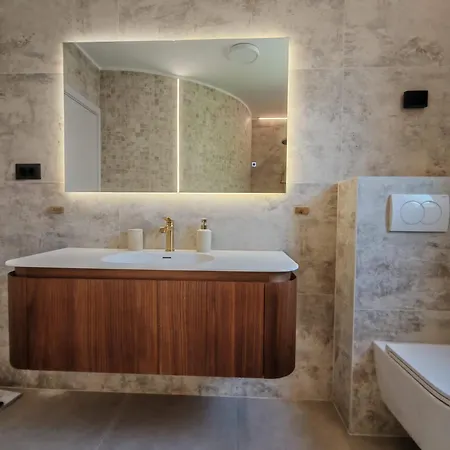 Apartament Aurea